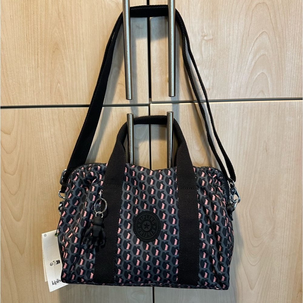 NWT Kipling Duffle Style Bag in Gray, Black, & Pink. Perfect Condition!
